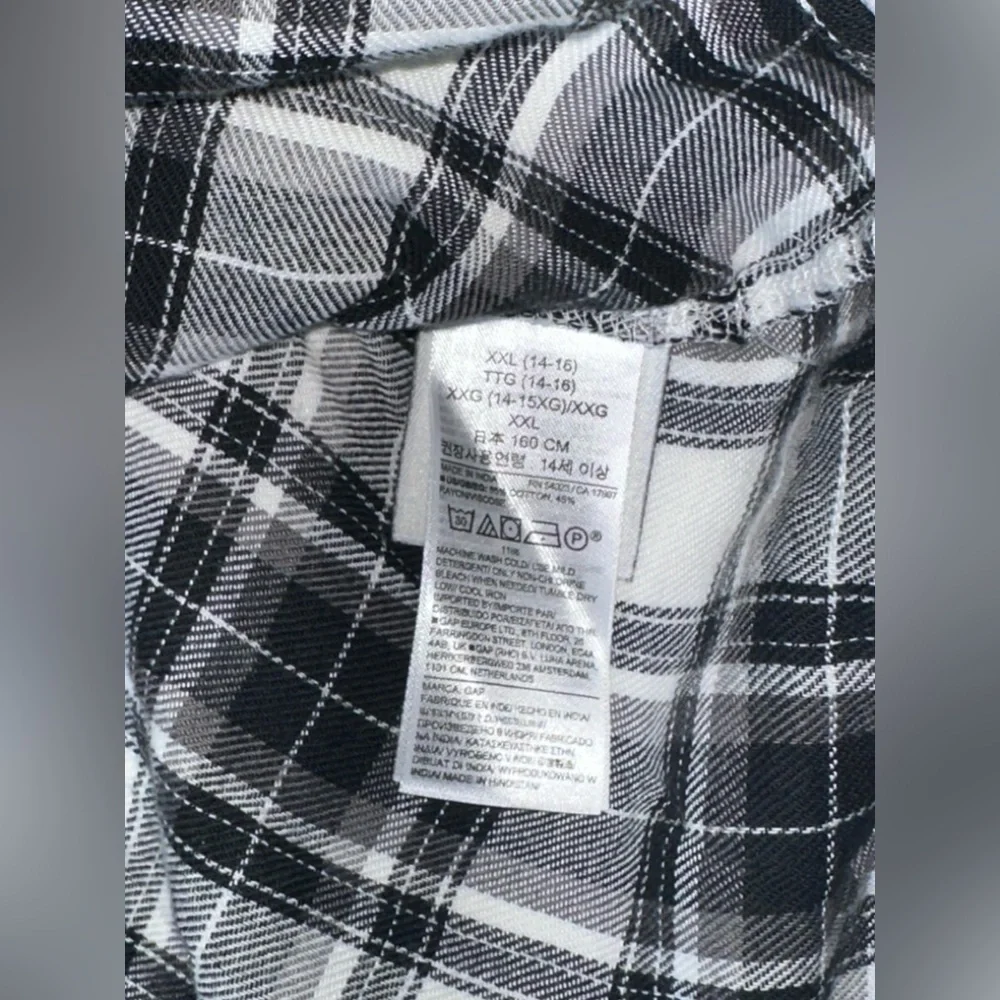 Gap Kids | Kids Flannel Tie-Front Black Plaid Shirt | Size XXL (14-16) | NWT